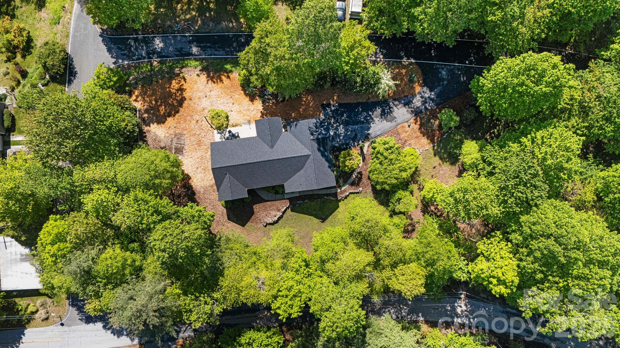 411 Alta Circle Hendersonville NC 28739