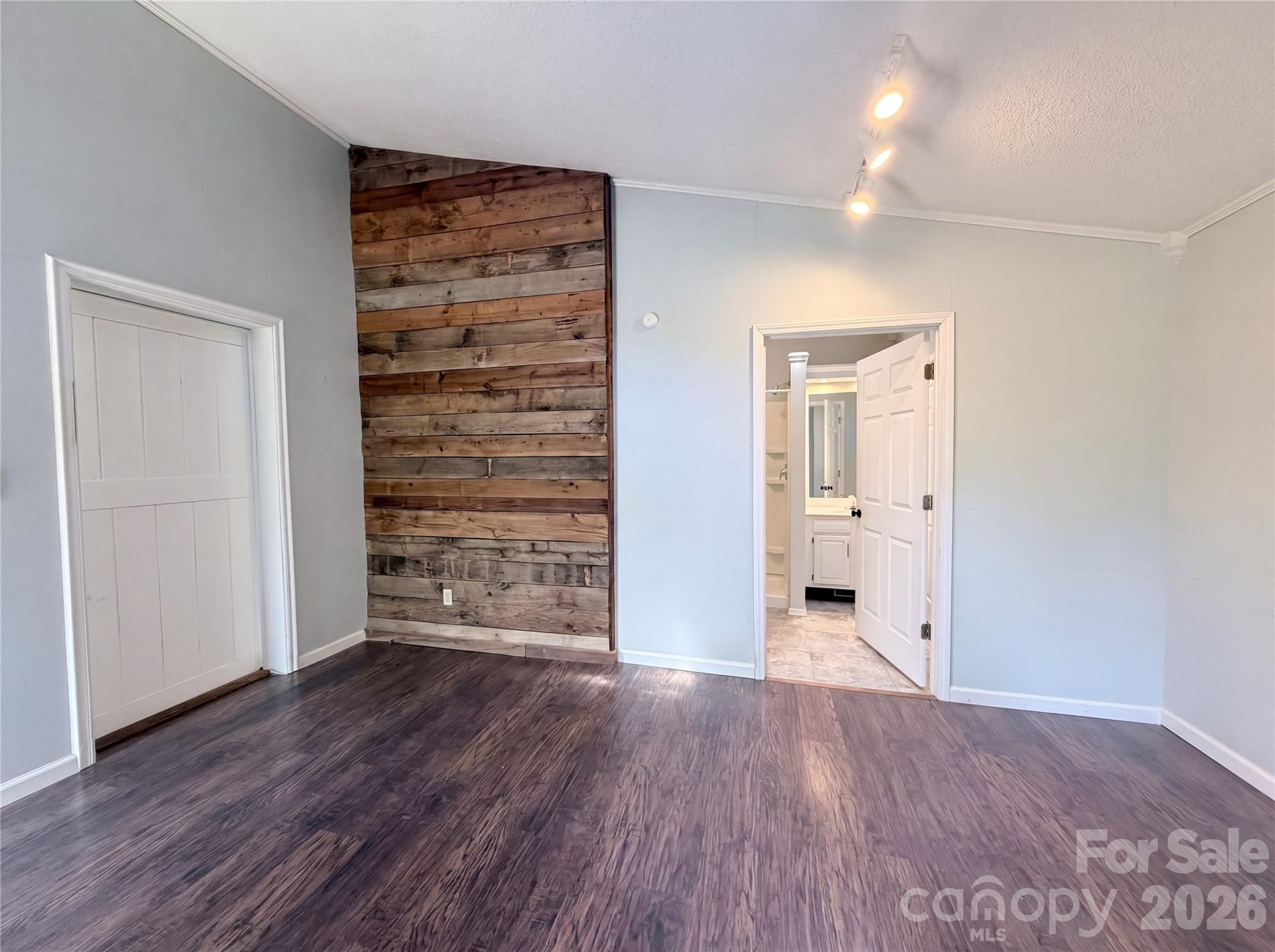 406 Dingler Avenue Mooresville NC 28115