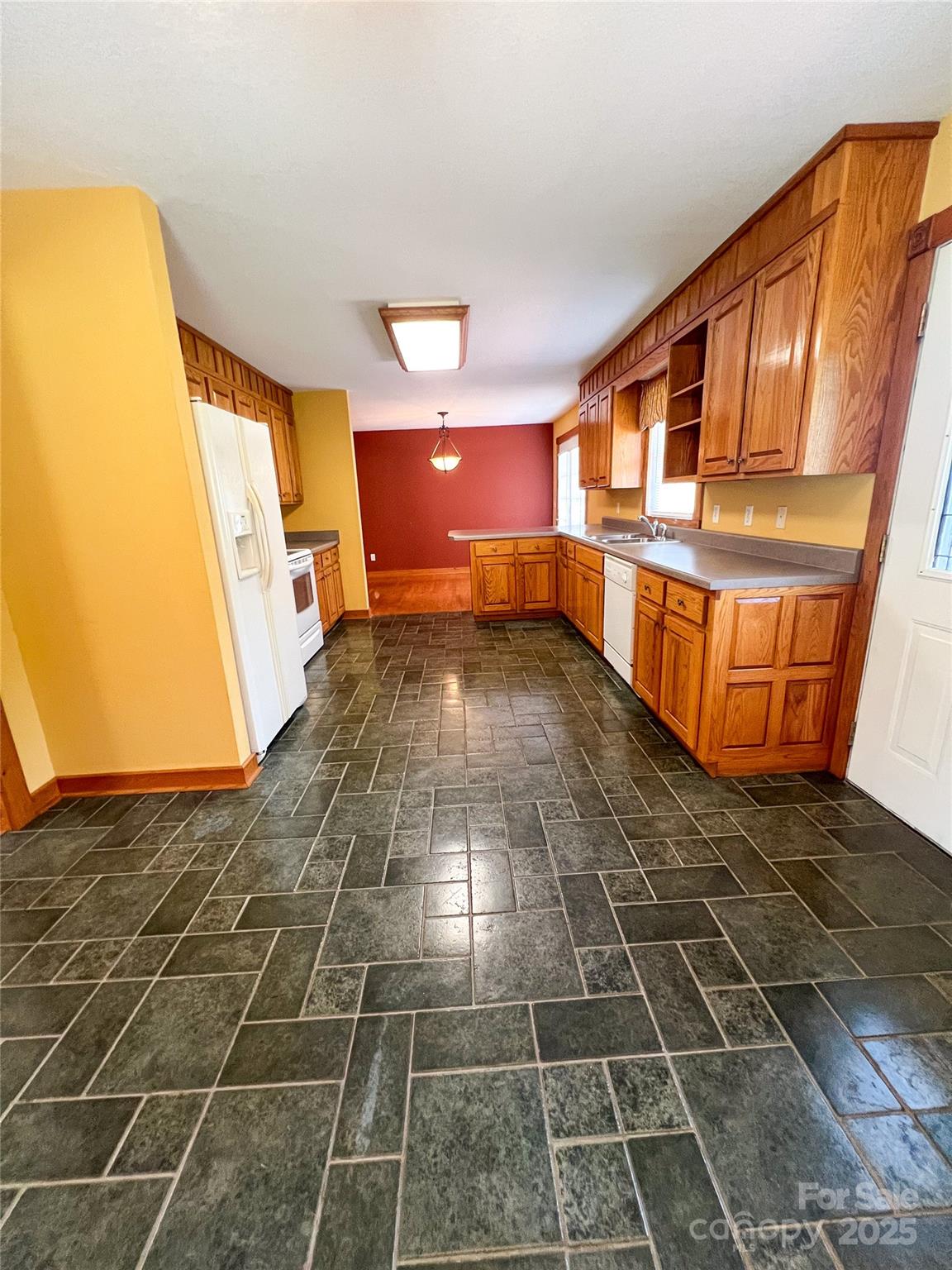 660 Halltown Road Spruce Pine NC 28777