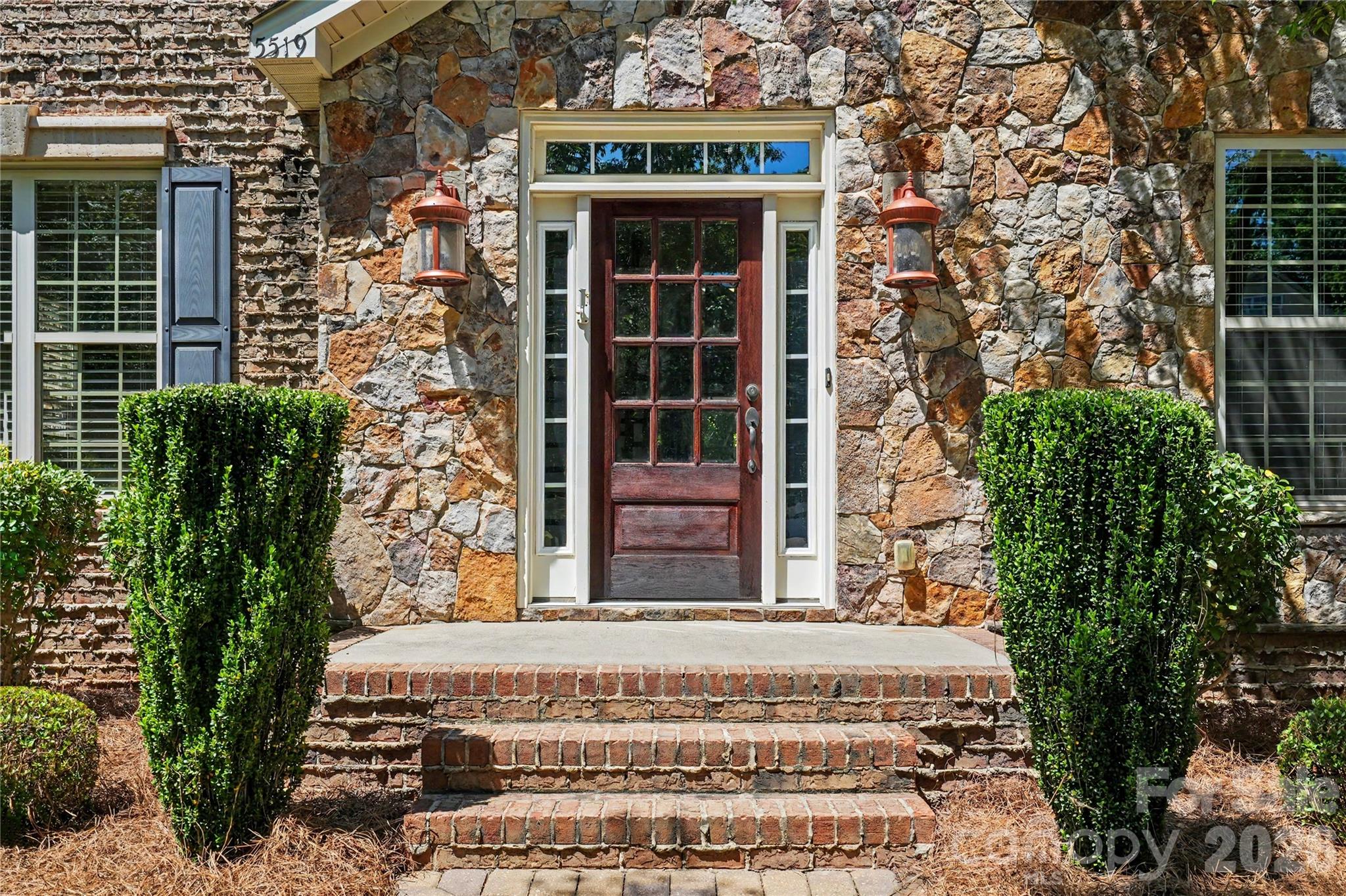 5519 Open Book Lane Charlotte NC 28270