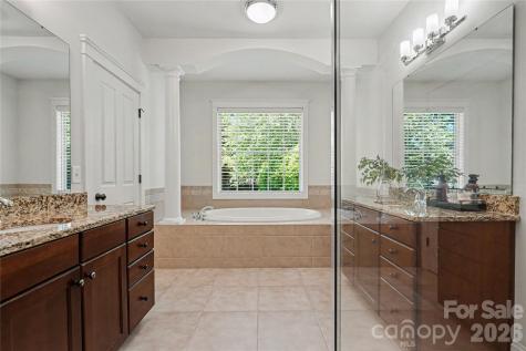 5519 Open Book Lane Charlotte NC 28270