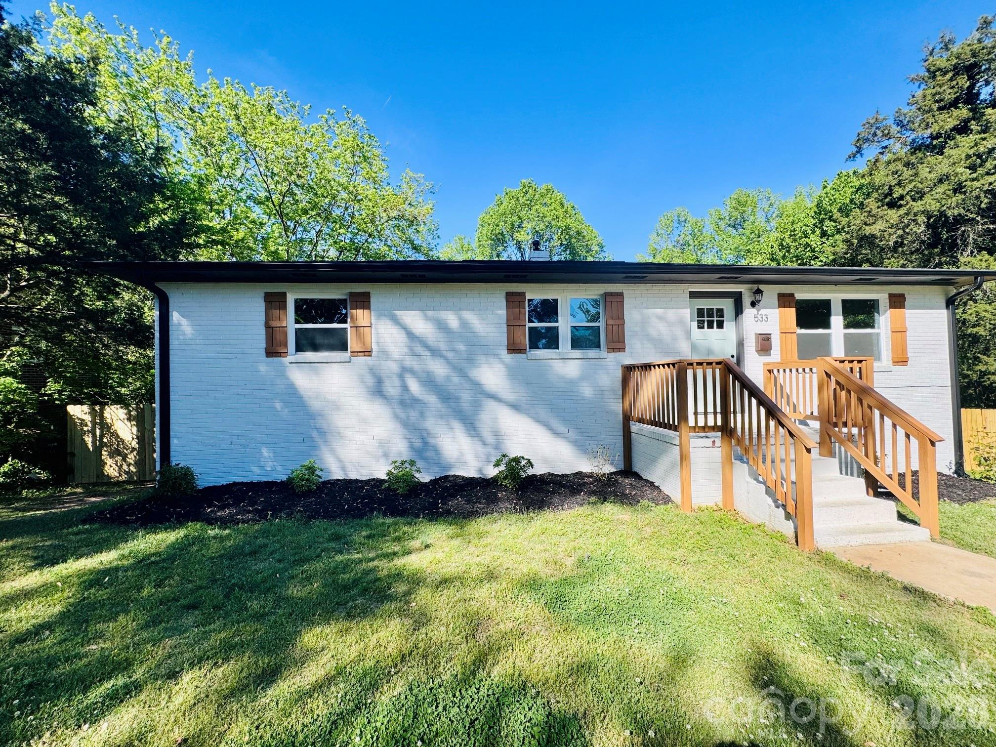 533 Frank Drive Charlotte NC 28215