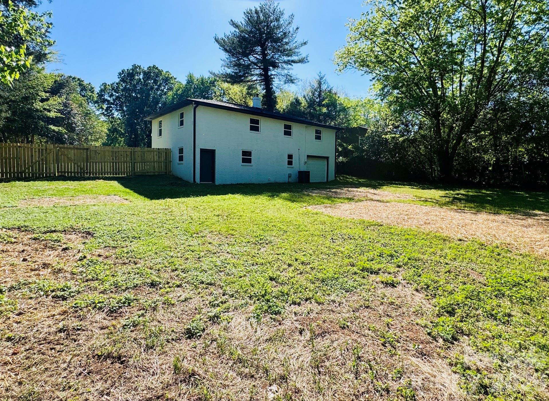 533 Frank Drive Charlotte NC 28215
