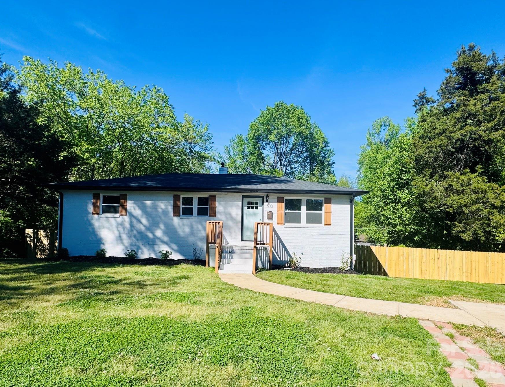 533 Frank Drive Charlotte NC 28215