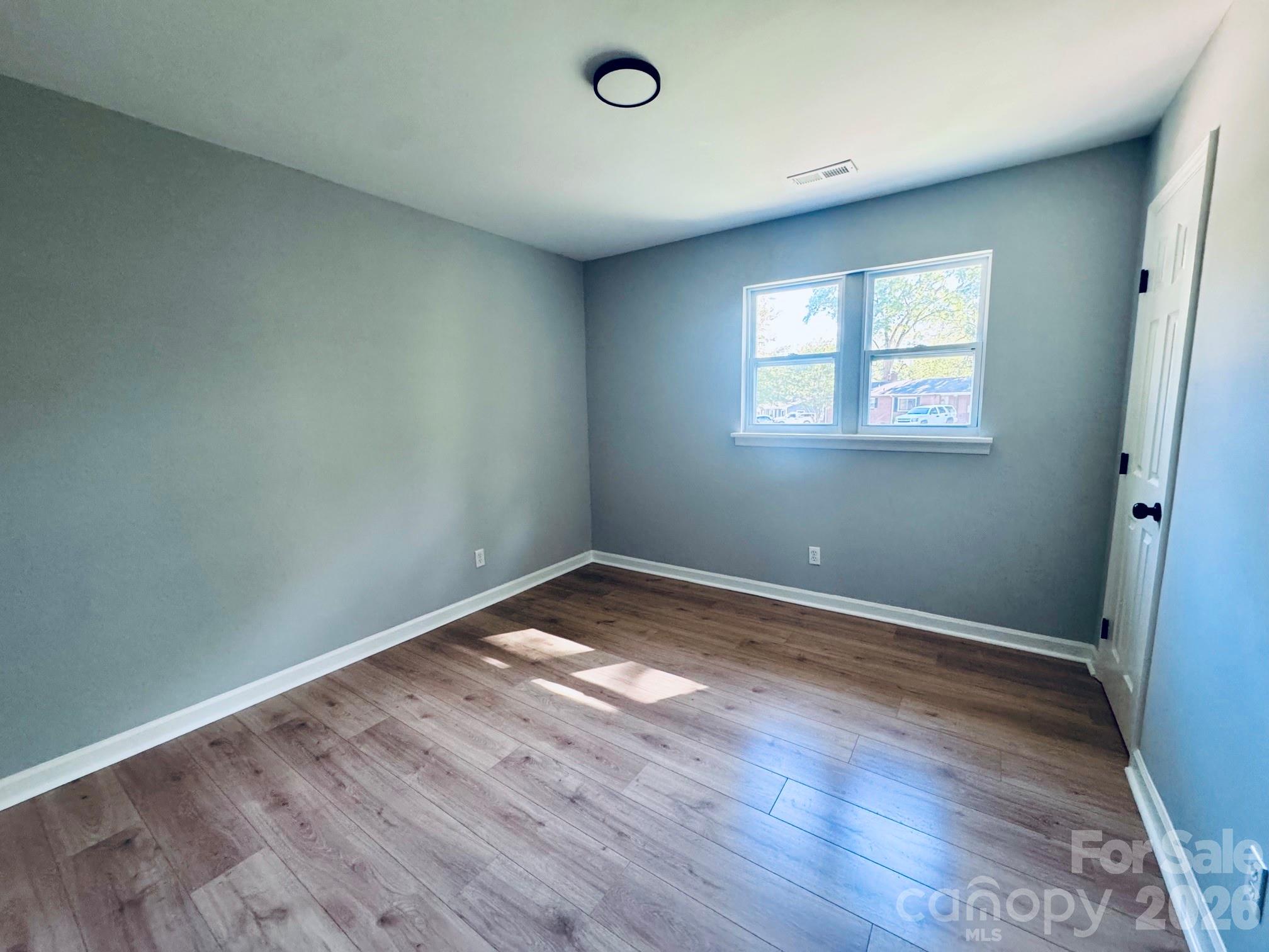 533 Frank Drive Charlotte NC 28215