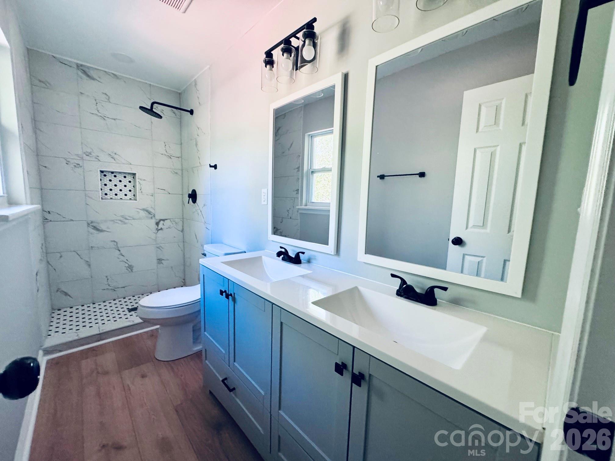 533 Frank Drive Charlotte NC 28215