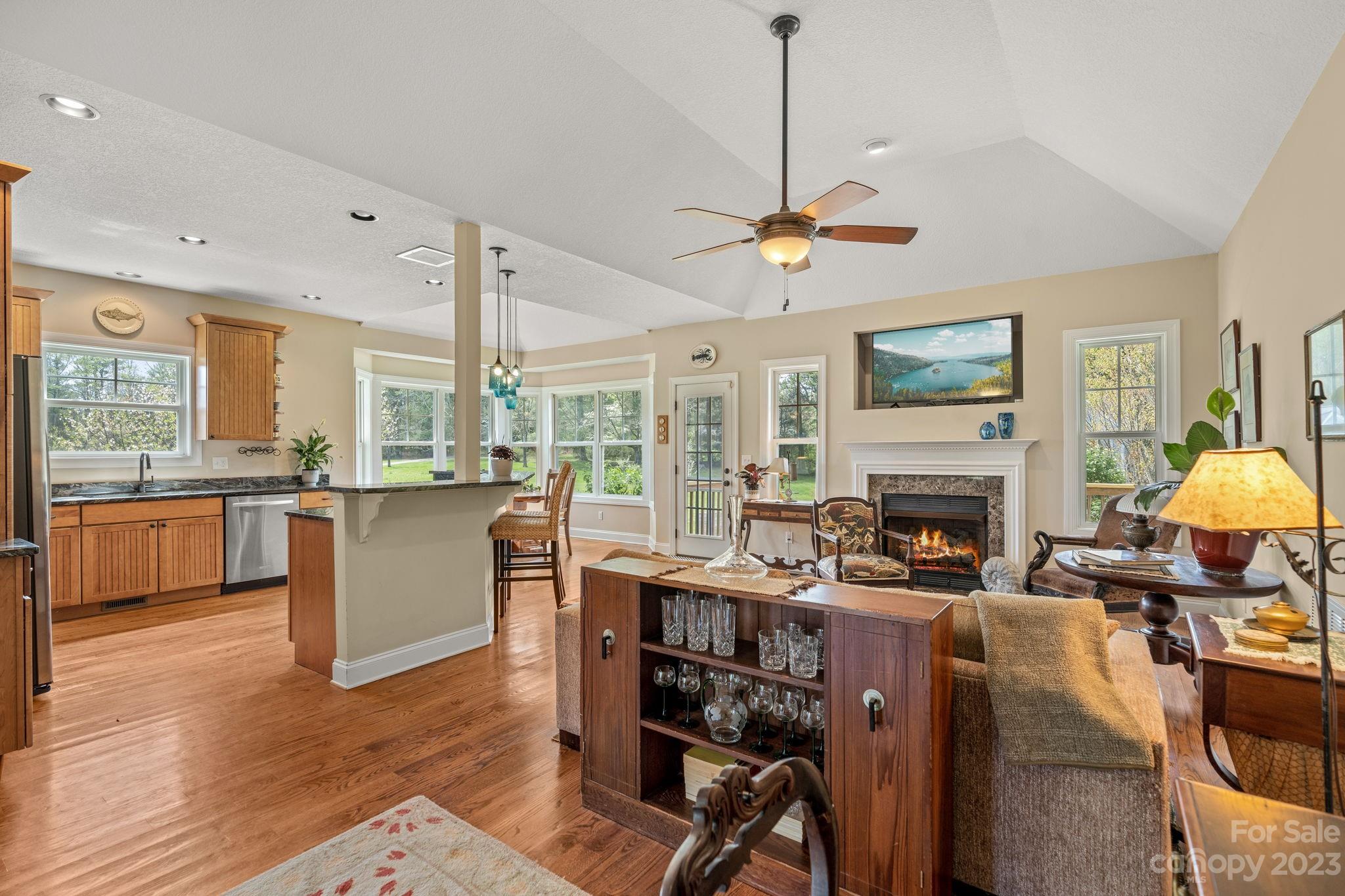 2409 Riceville Road Asheville NC 28805
