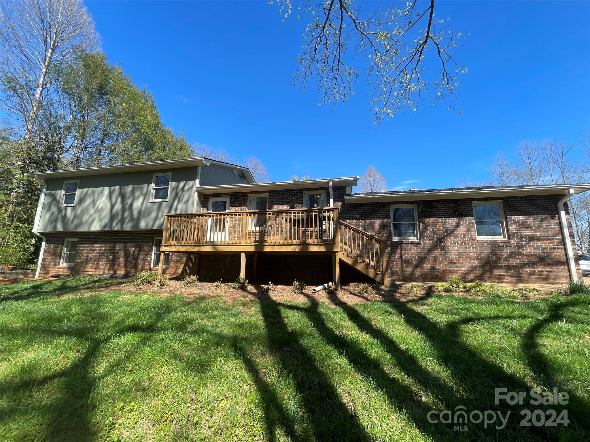 144 Padgett Drive Marion NC 28752