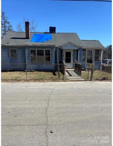 28 W Laurel Loop Drive W Asheville NC 28806