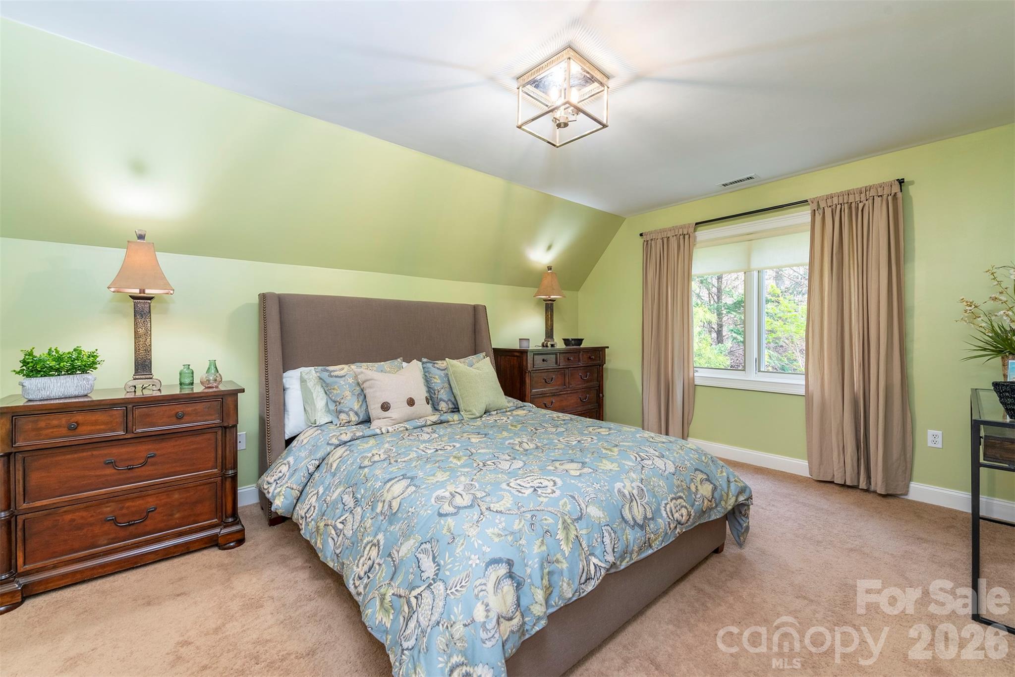 11 Hearthstone Drive Asheville NC 28803