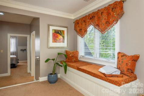11 Hearthstone Drive Asheville NC 28803