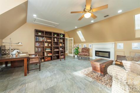 11 Hearthstone Drive Asheville NC 28803