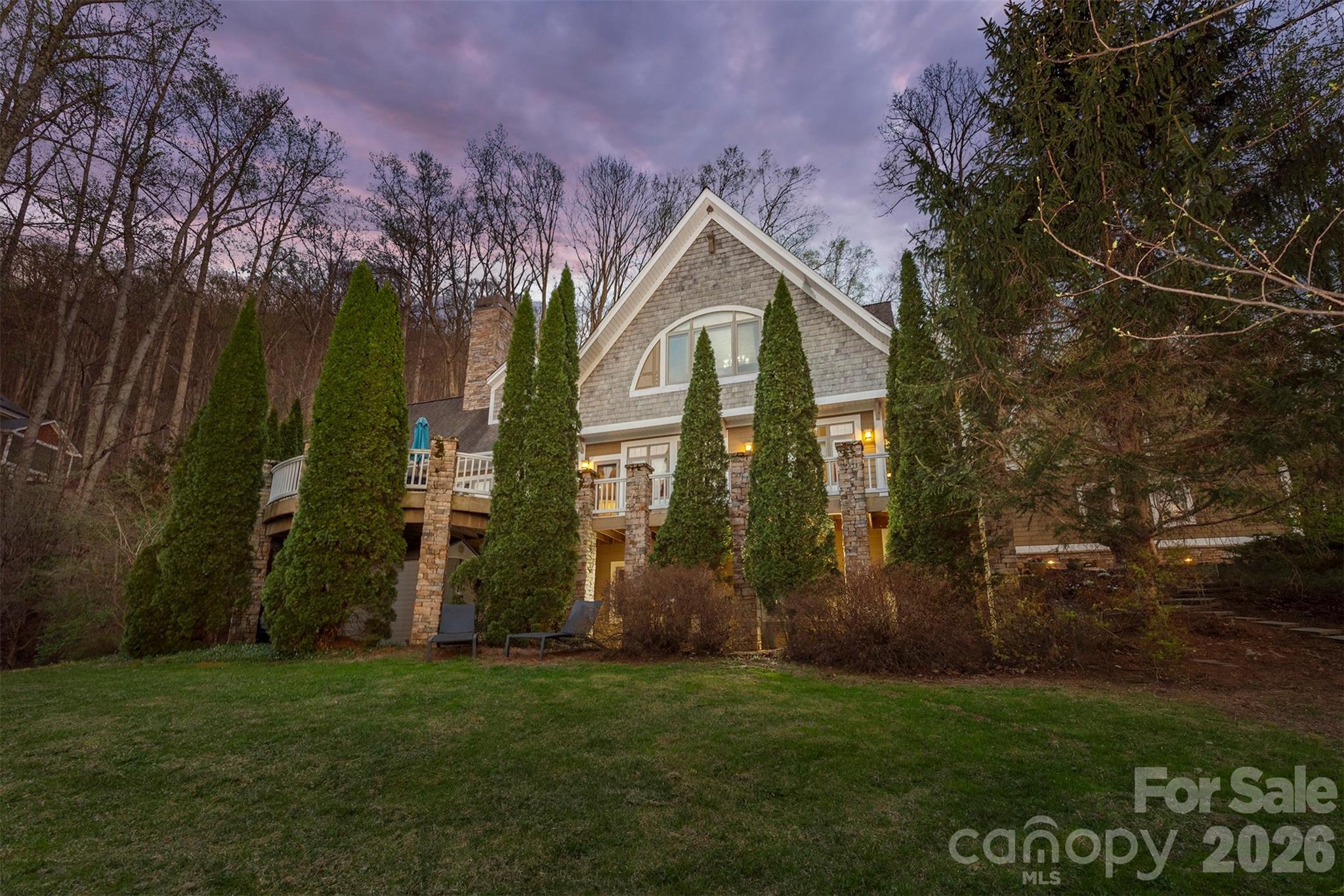 11 Hearthstone Drive Asheville NC 28803