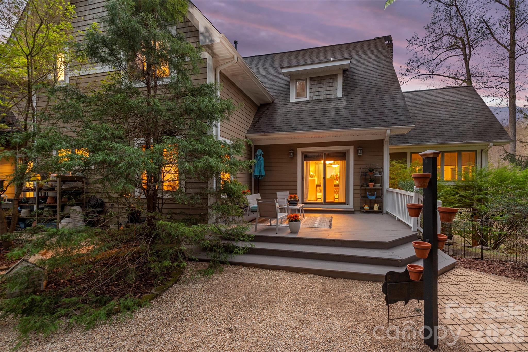 11 Hearthstone Drive Asheville NC 28803