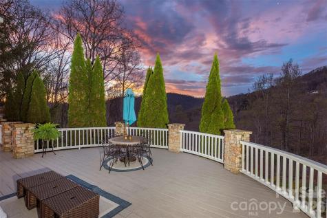 11 Hearthstone Drive Asheville NC 28803
