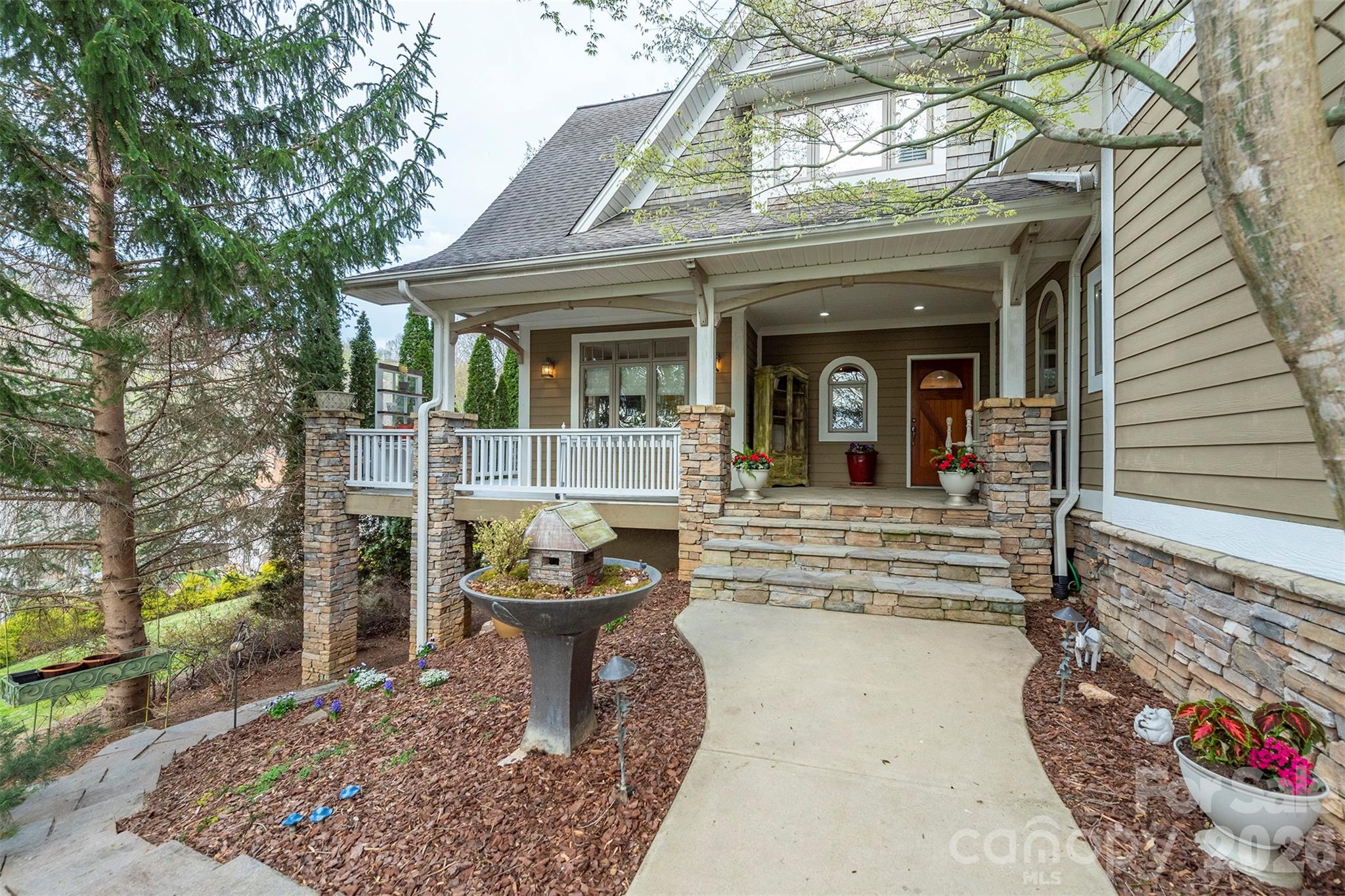 11 Hearthstone Drive Asheville NC 28803