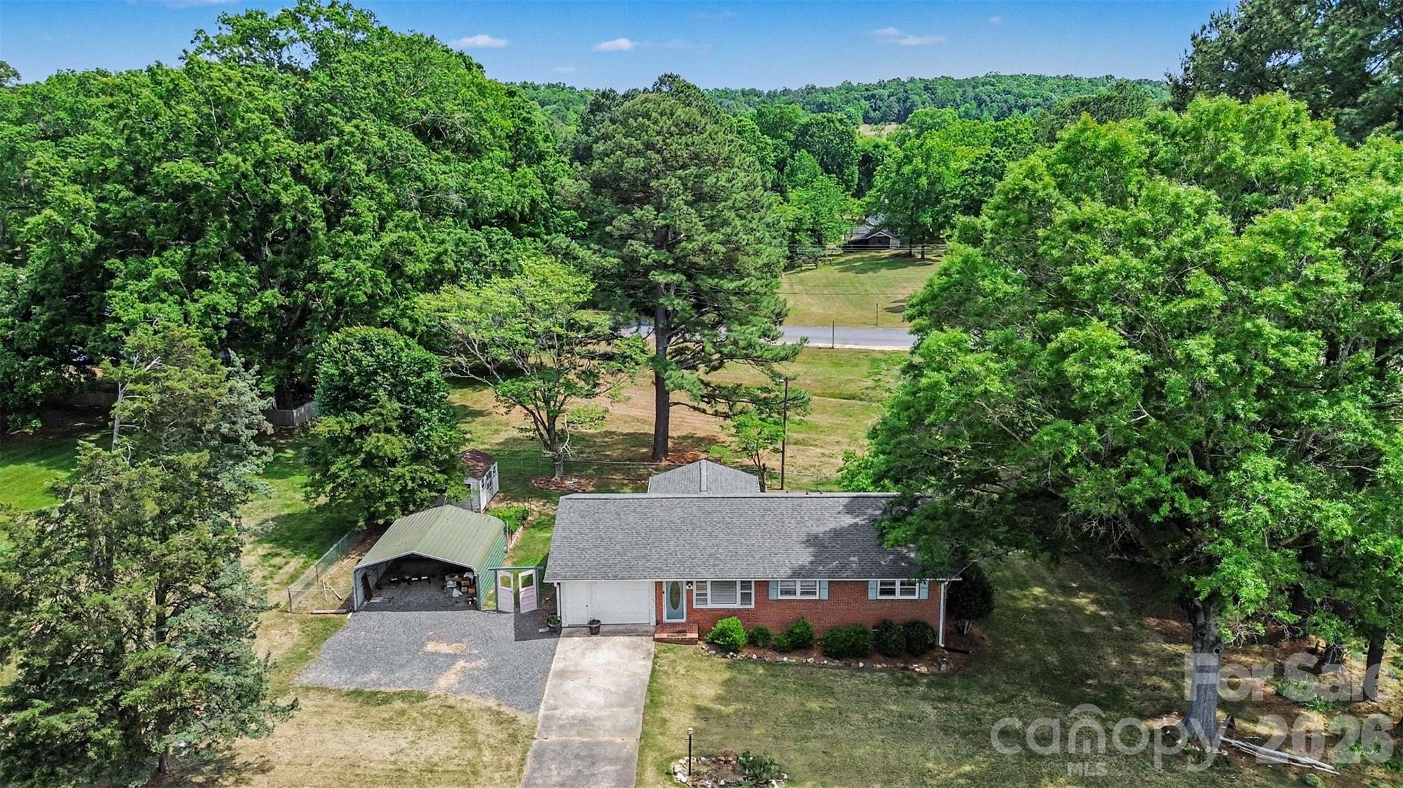 79 Walnut Street Badin NC 28009