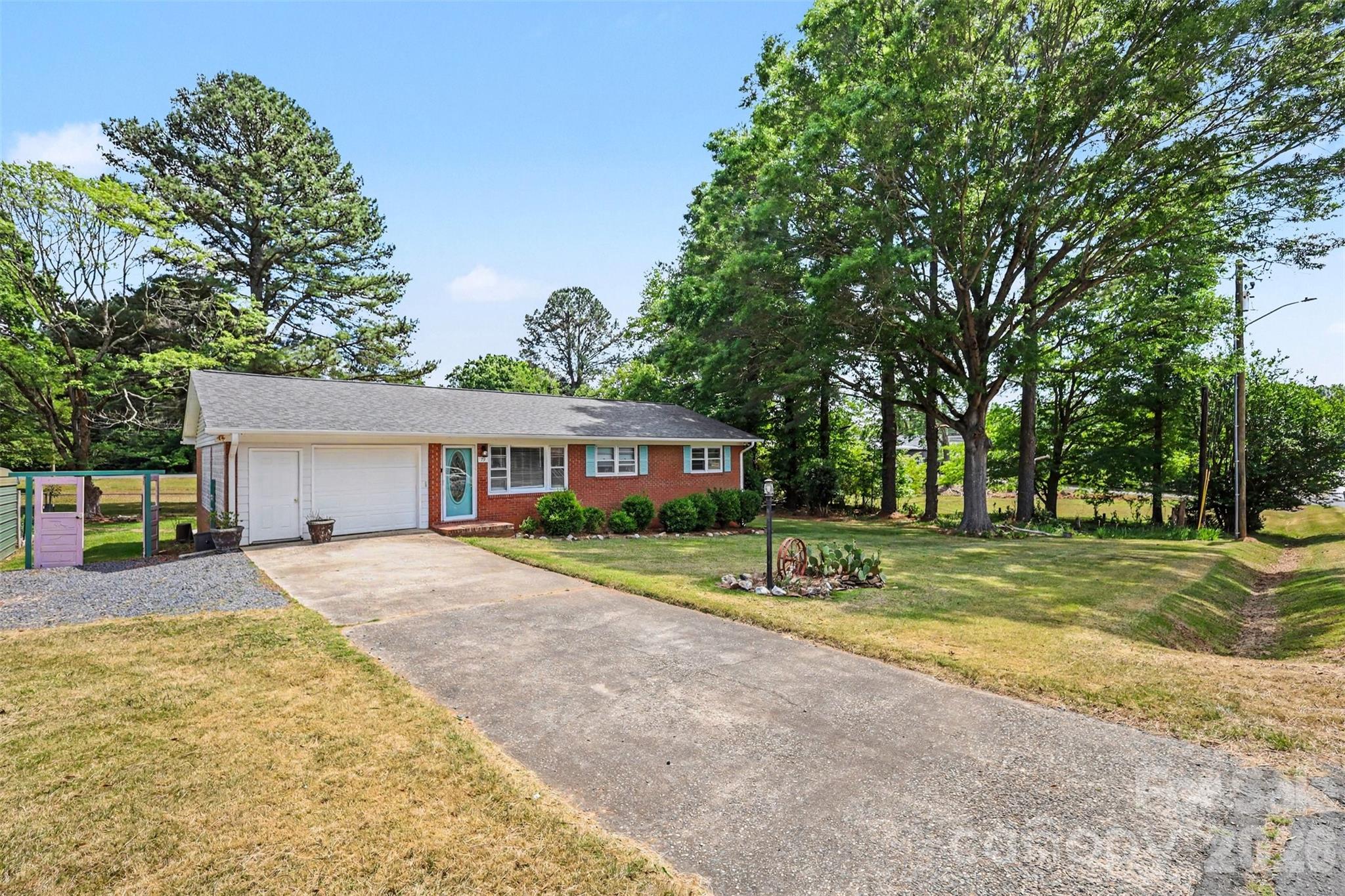 79 Walnut Street Badin NC 28009