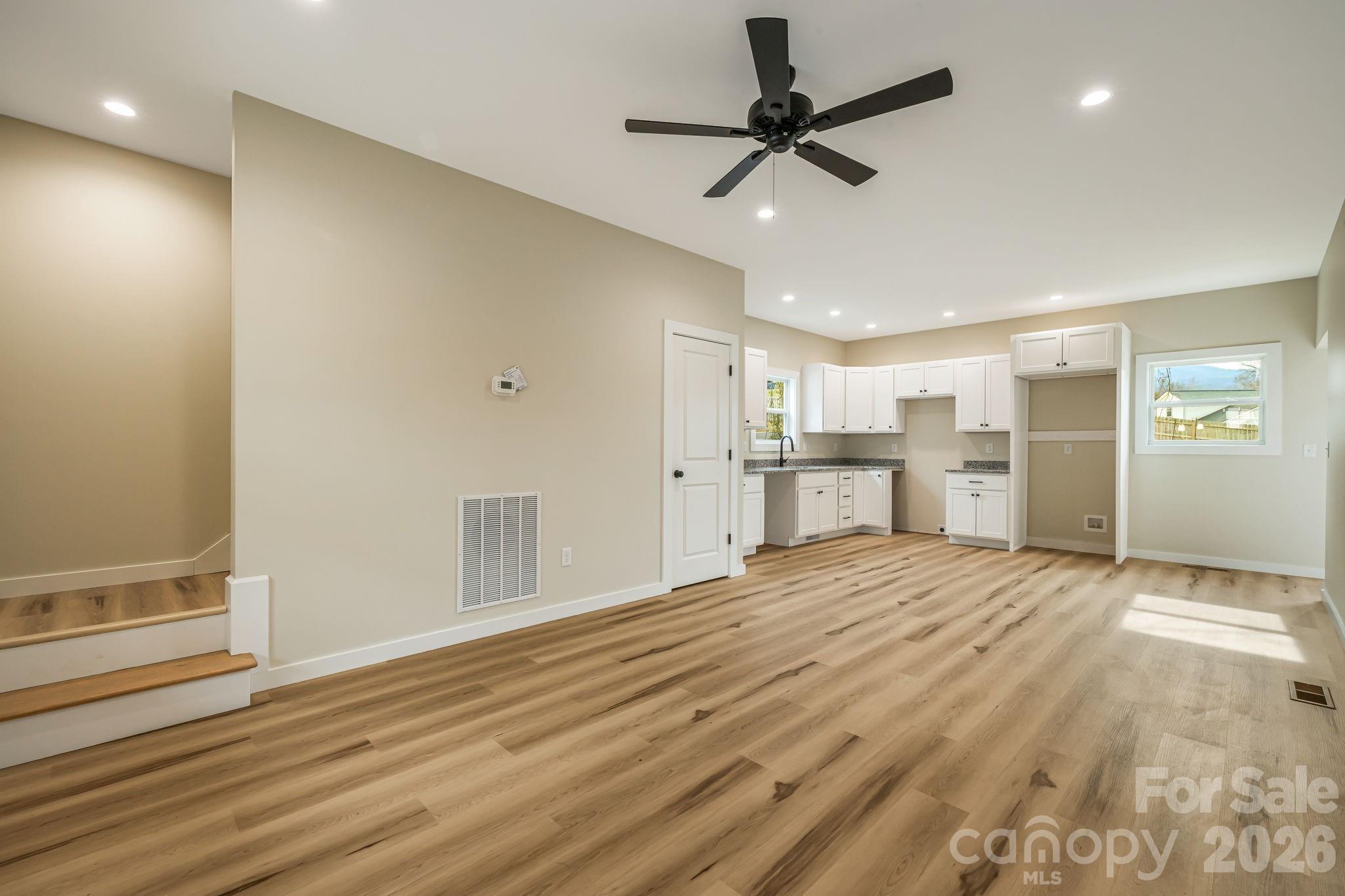 102 Babb Street Waynesville NC 28786