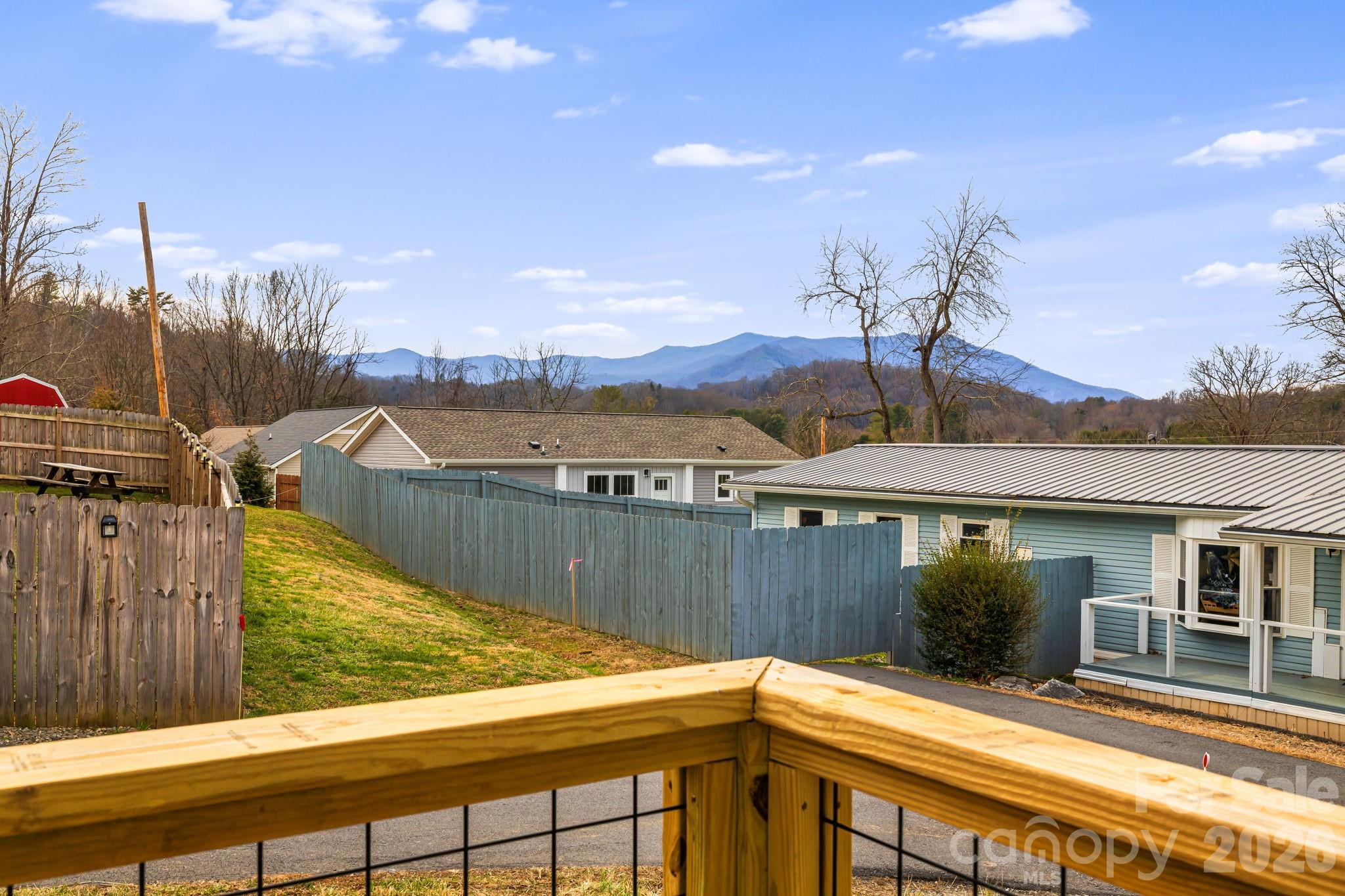 102 Babb Street Waynesville NC 28786