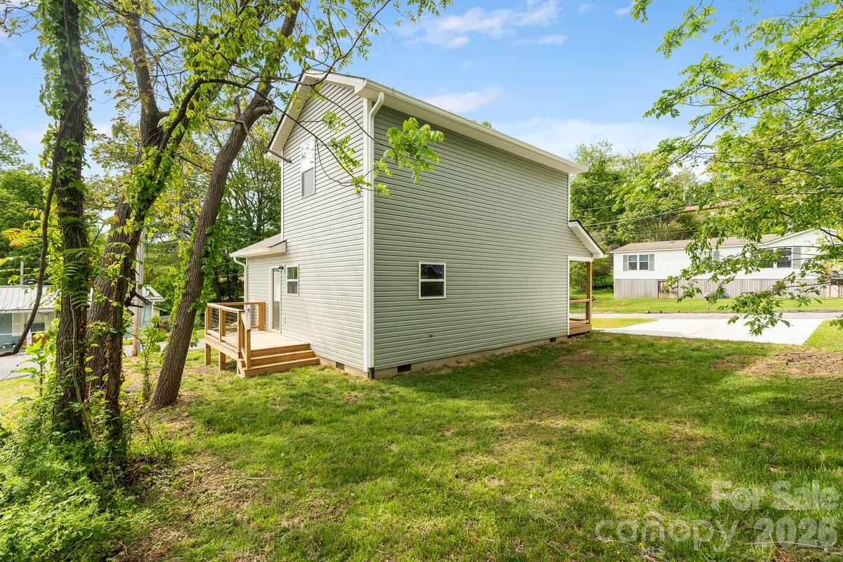 102 Babb Street Waynesville NC 28786