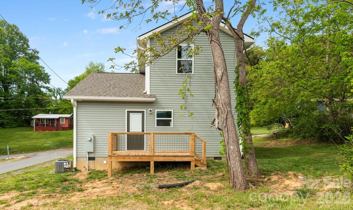 102 Babb Street Waynesville NC 28786