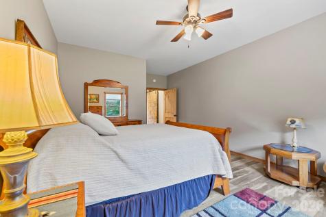 442 Blantyre Church Road Horse Shoe NC 28742