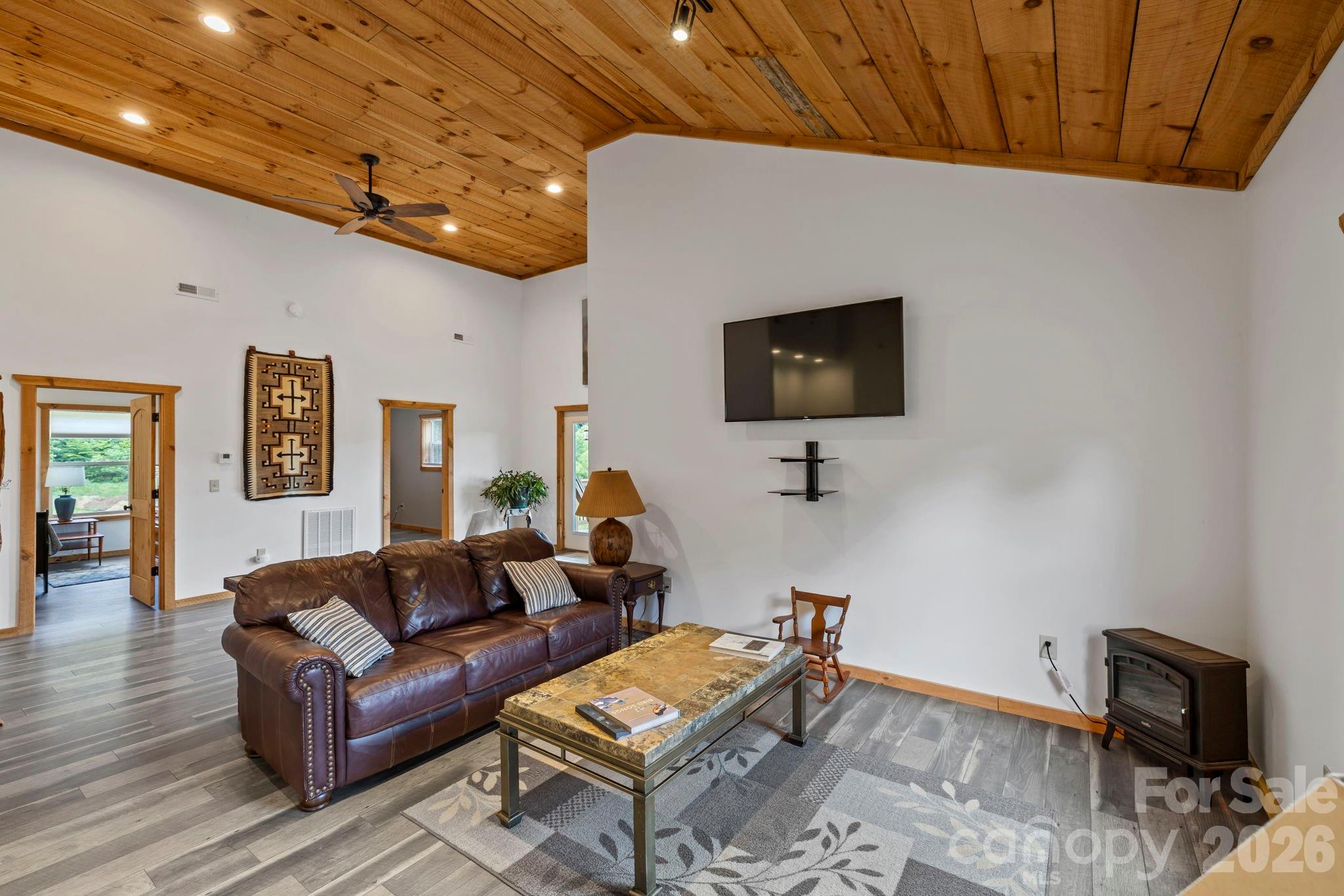 442 Blantyre Church Road Horse Shoe NC 28742