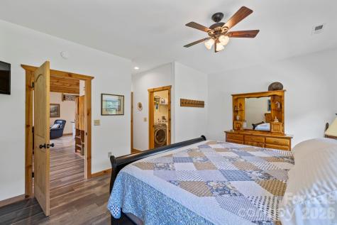 442 Blantyre Church Road Horse Shoe NC 28742