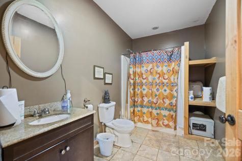 442 Blantyre Church Road Horse Shoe NC 28742