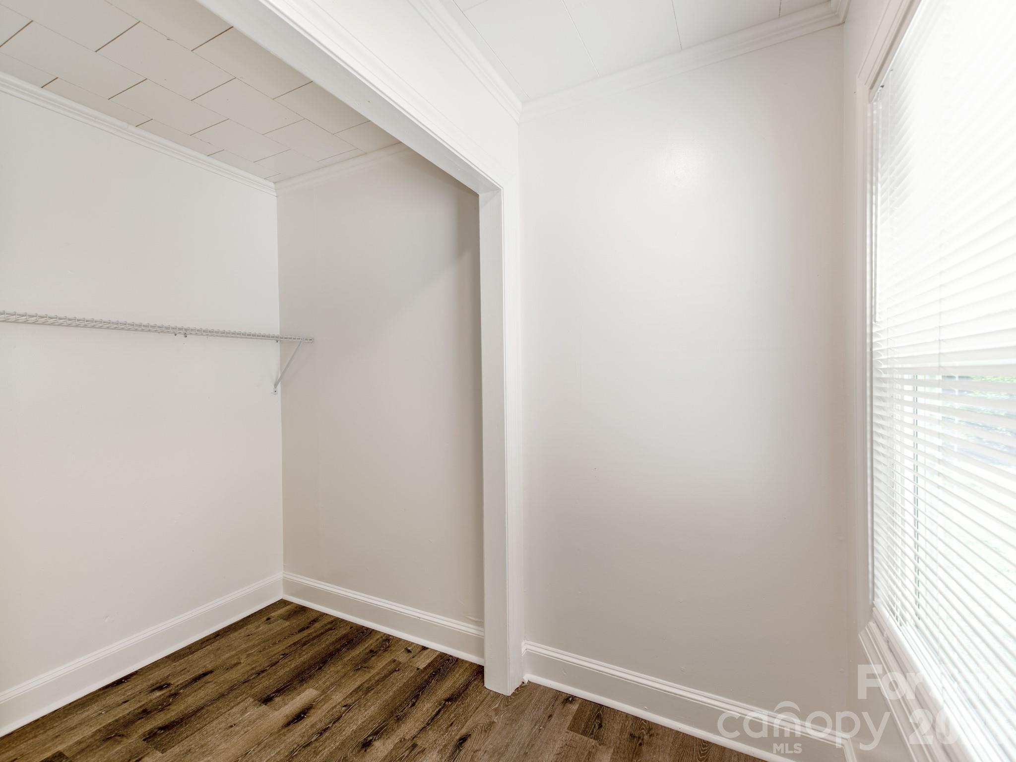 1717 W Davidson Avenue Gastonia NC 28052