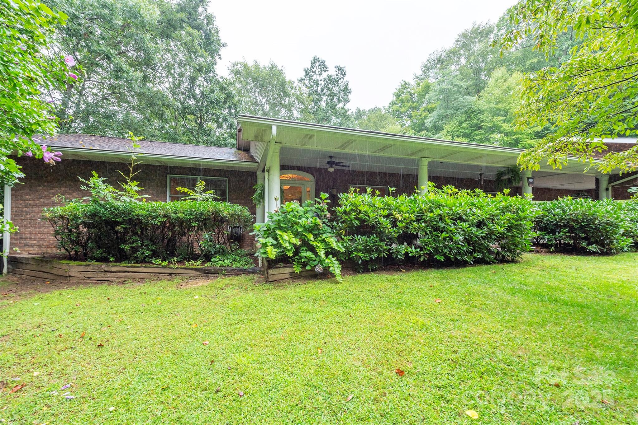 695 Chestnut Mountain Road Canton NC 28716
