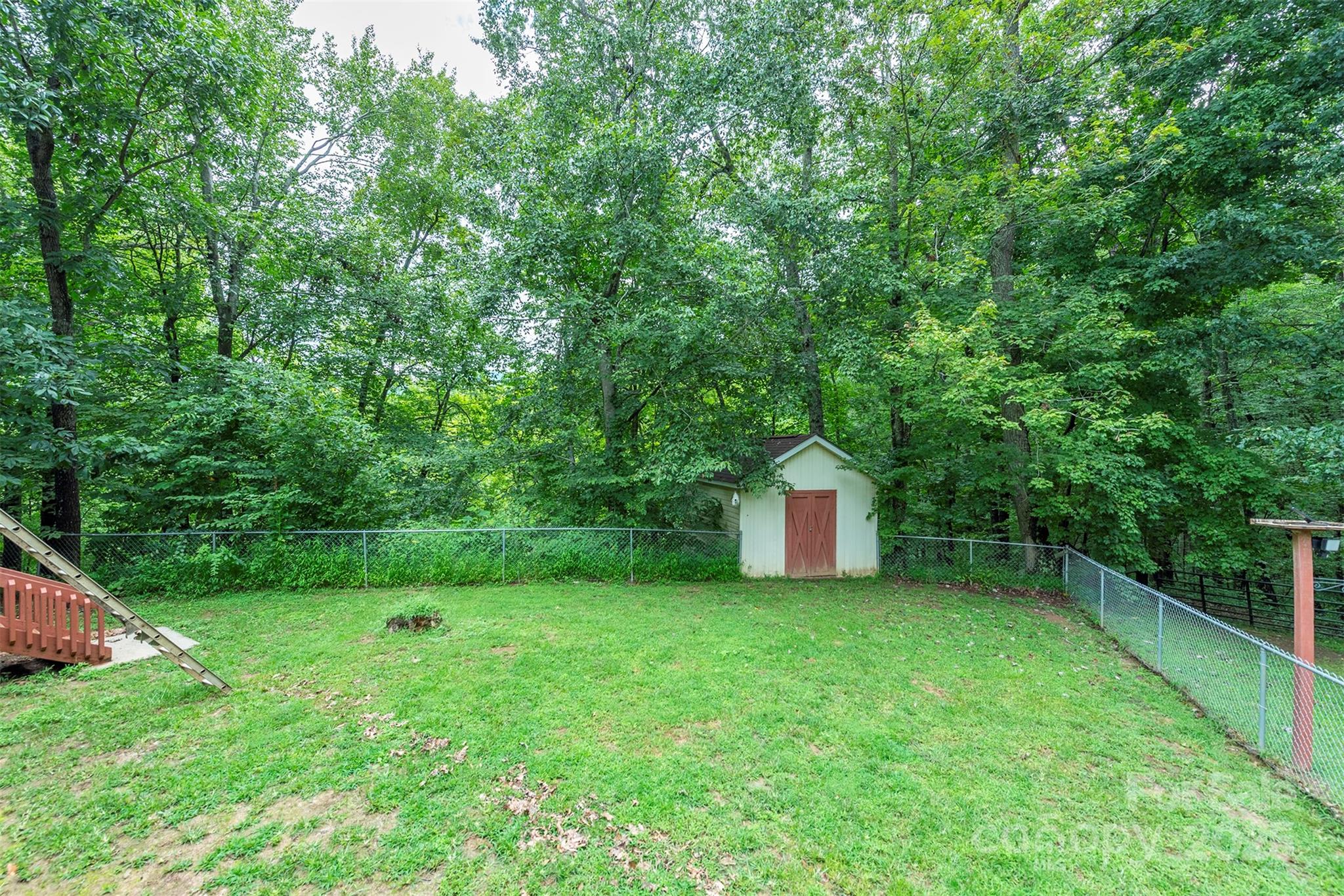 695 Chestnut Mountain Road Canton NC 28716