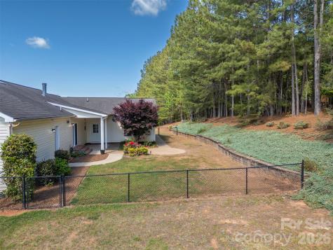 456 River Road Rutherfordton NC 28139