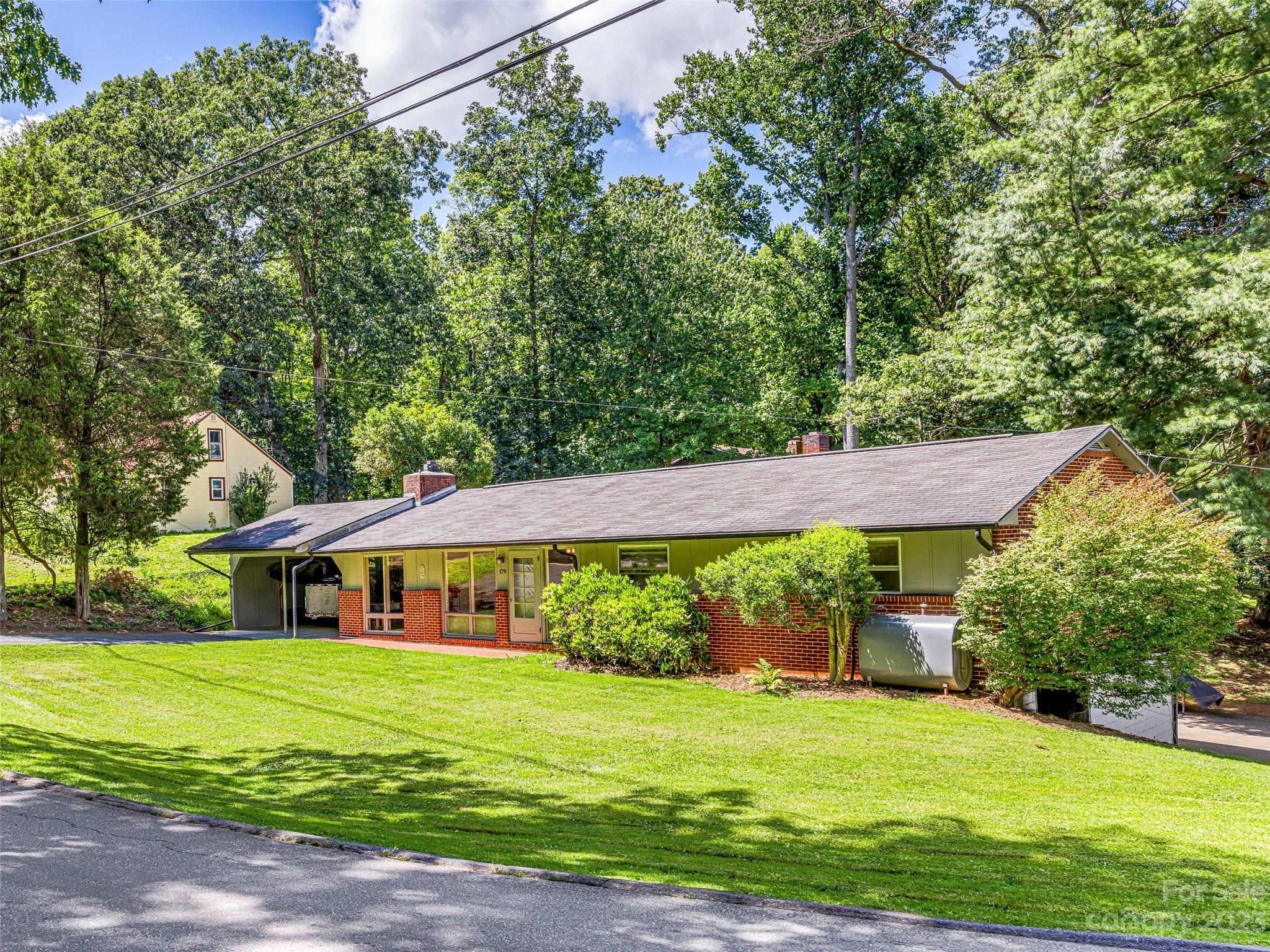 179 Greenberry Street Canton NC 28716