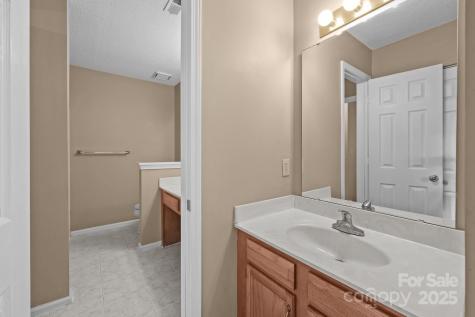 3649 Huyton Court Charlotte NC 28215