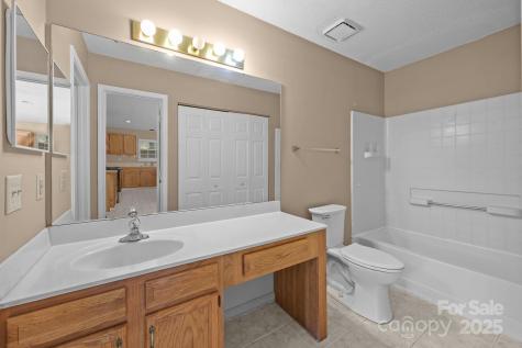 3649 Huyton Court Charlotte NC 28215