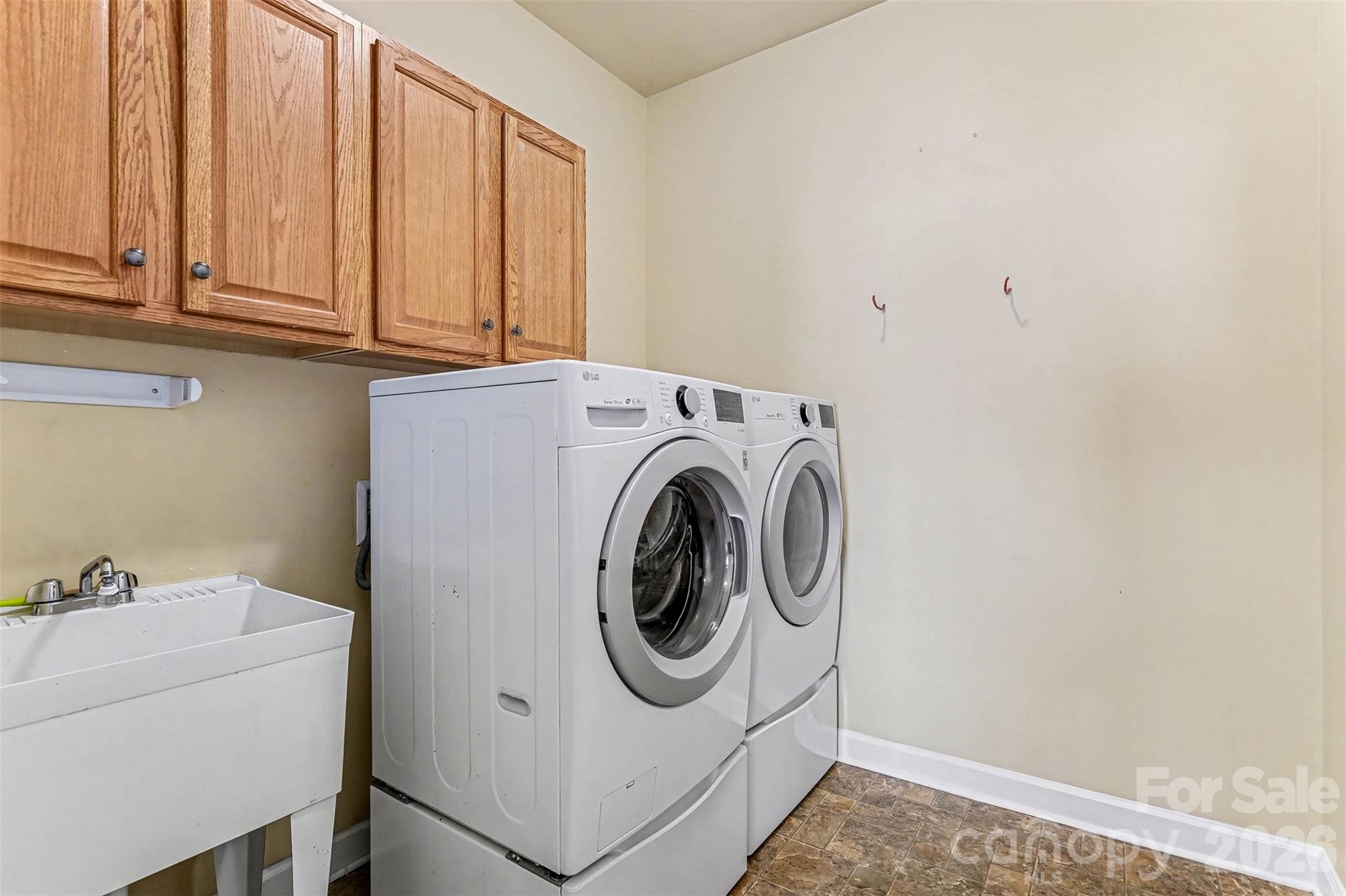 1392 Bottle Brush Lane Harrisburg NC 28075