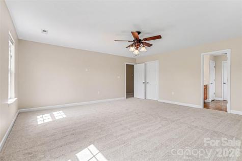 1392 Bottle Brush Lane Harrisburg NC 28075