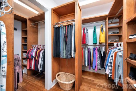 31 Central Avenue W Asheville NC 28806