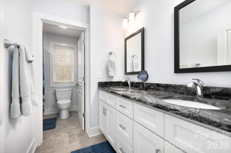 31 Central Avenue W Asheville NC 28806