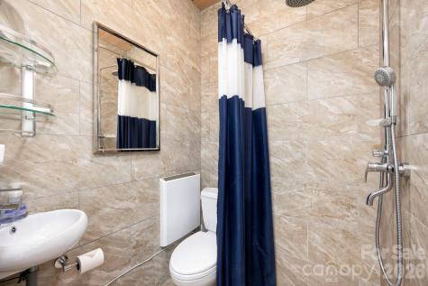 31 Central Avenue W Asheville NC 28806