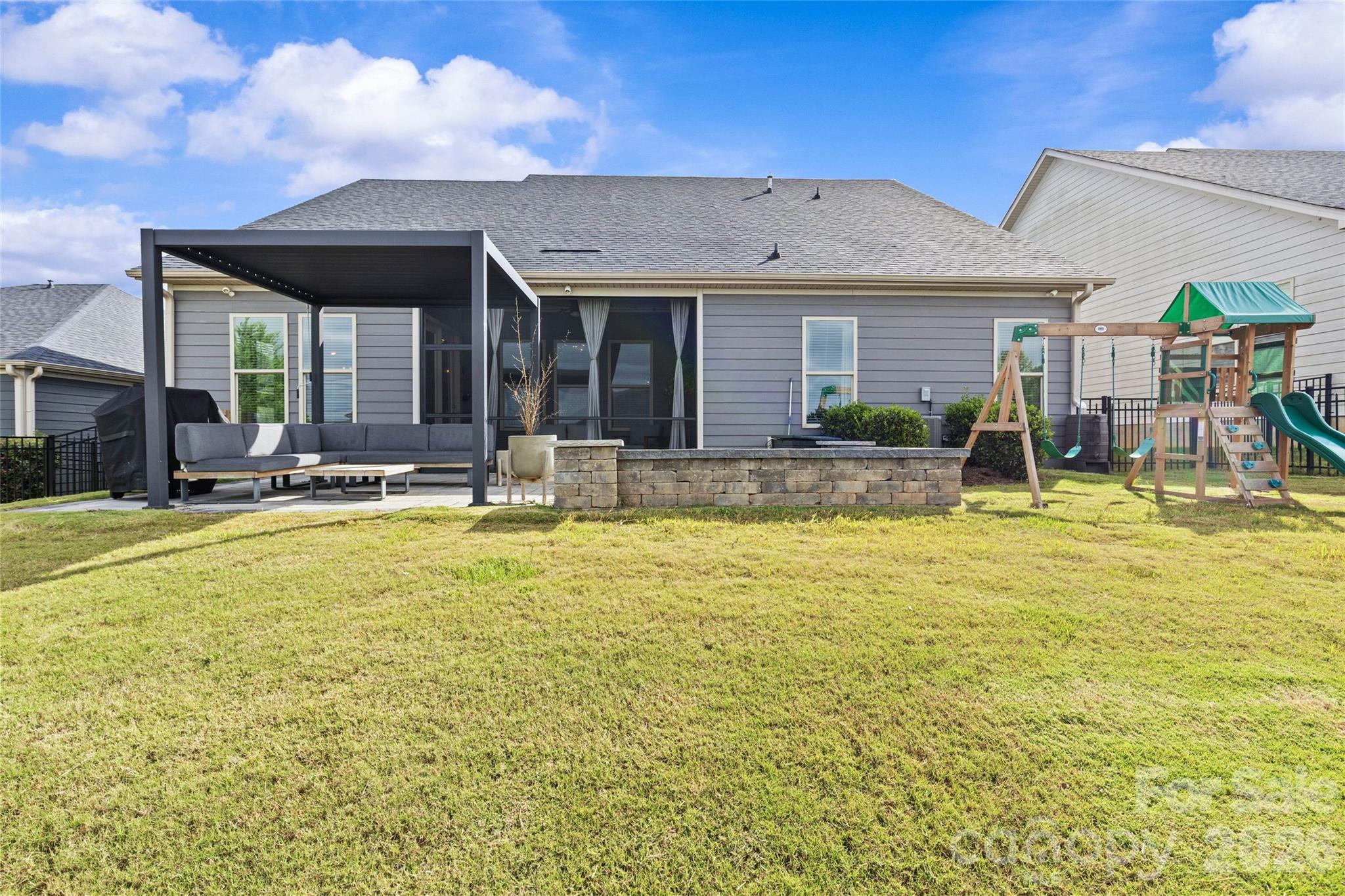 9306 Dufaux Drive Charlotte NC 28278
