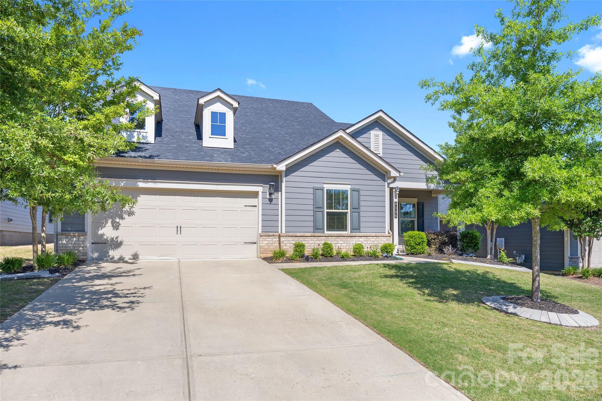 9306 Dufaux Drive Charlotte NC 28278