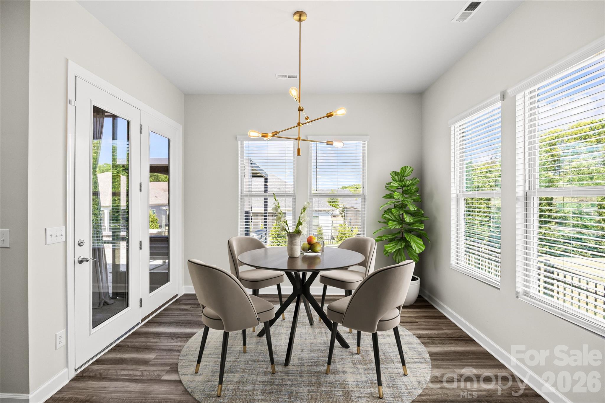 9306 Dufaux Drive Charlotte NC 28278
