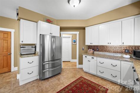 571 Terrys Gap Road Fletcher NC 28732