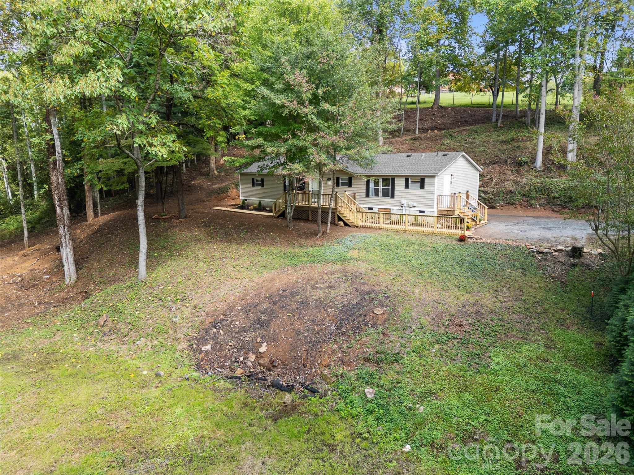 25 Overbrook Drive Saluda NC 28773
