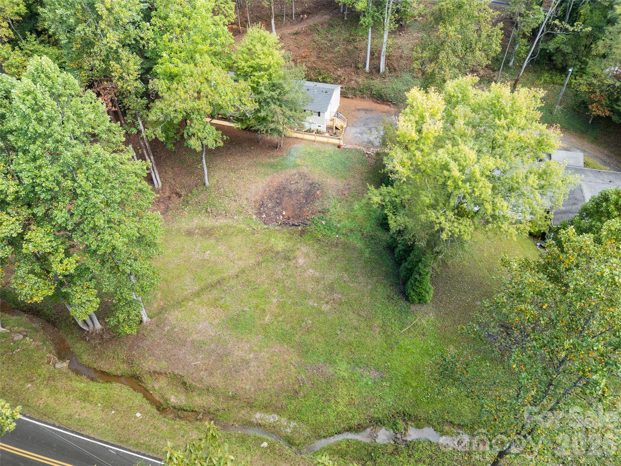 25 Overbrook Drive Saluda NC 28773