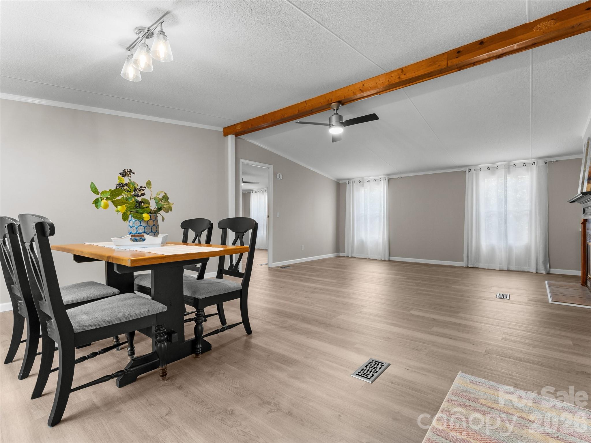 25 Overbrook Drive Saluda NC 28773