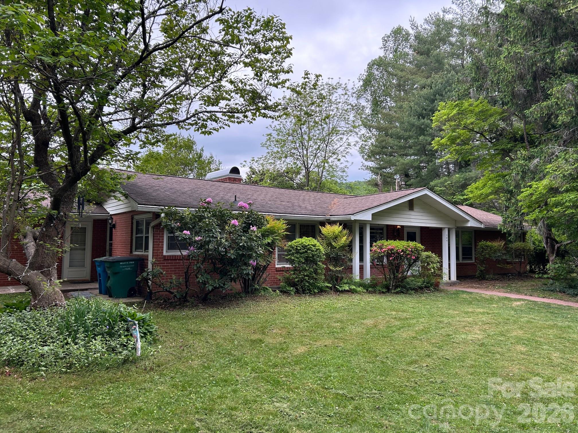 104 Turley Falls Road Hendersonville NC 28739